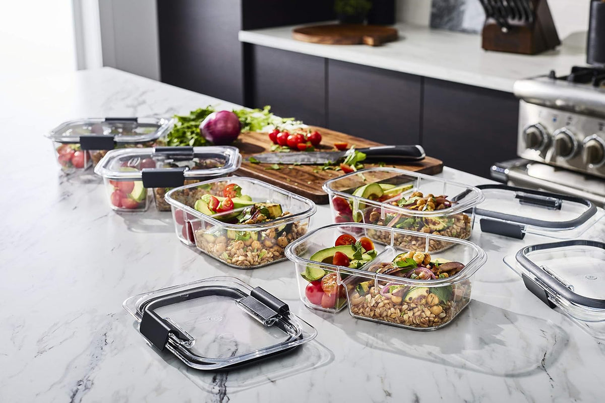 Rubbermaid Brilliance Tritan Plastic Food Storage Containers BPA Free Airtight Lids Ideal for Lunch Meal Prep & Leftovers Set of 5 (3.2 Cup)